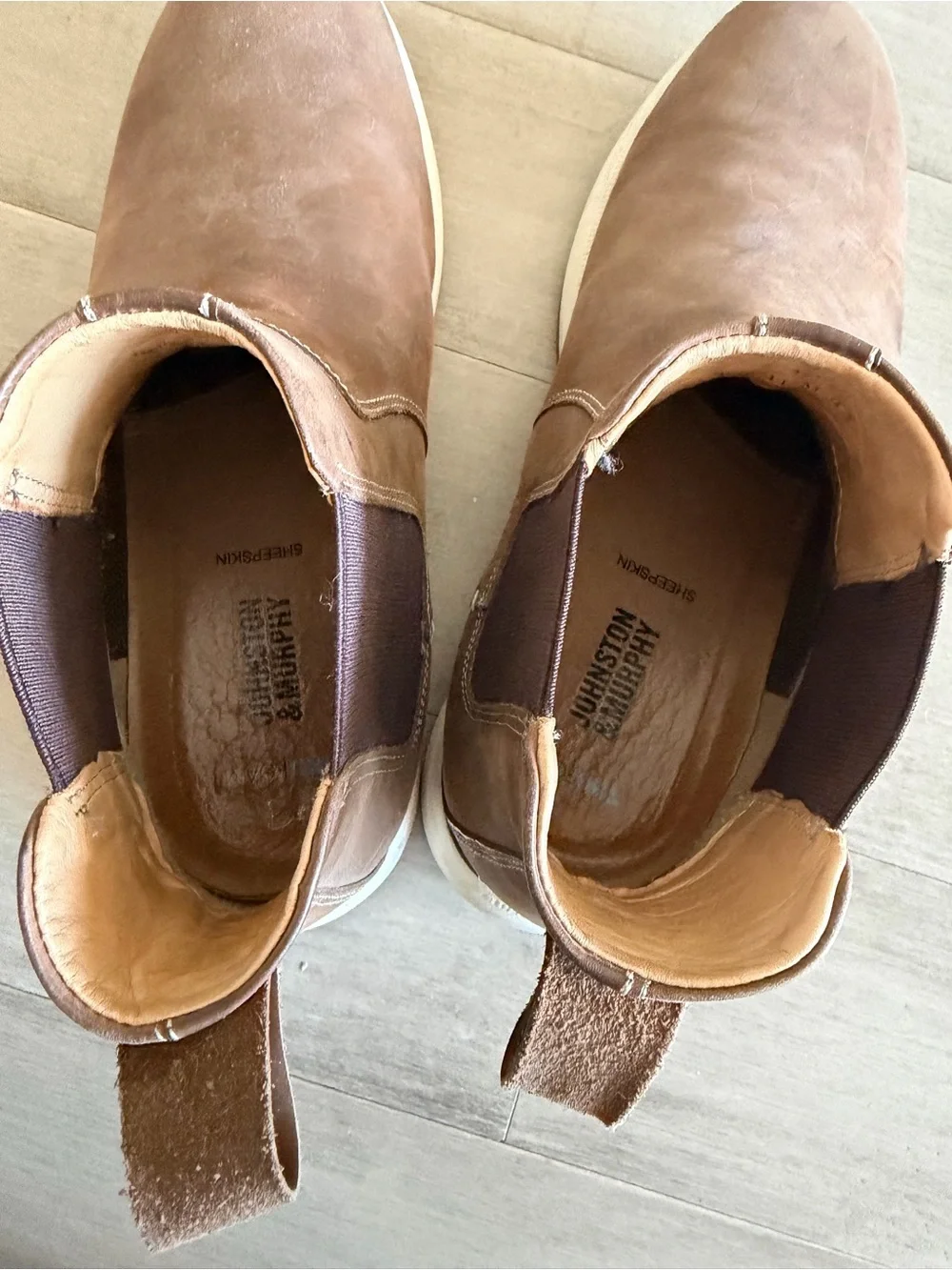 Men's Johnston and Murphy Brown Chelsea Boots - Casual Slip-On Ankle Shoes